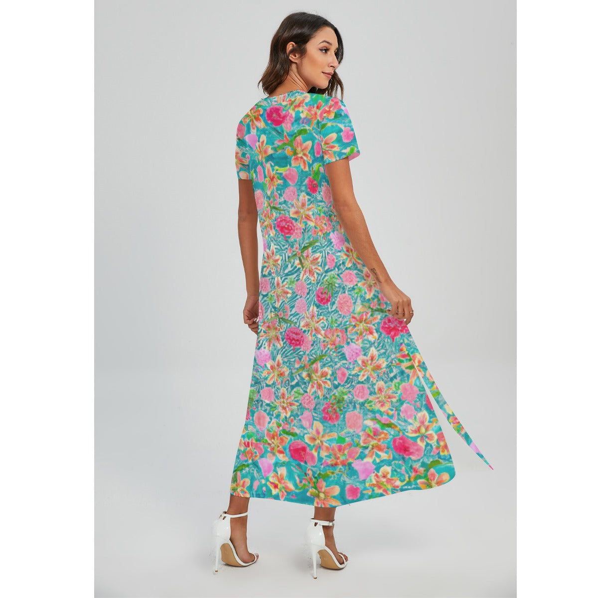 Trippy Flowers - All-Over Print Women's V-neck Dress With Side Slit