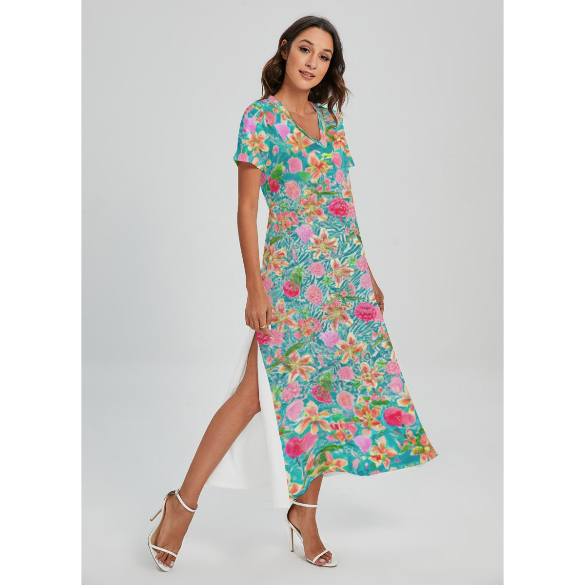 Trippy Flowers - All-Over Print Women's V-neck Dress With Side Slit